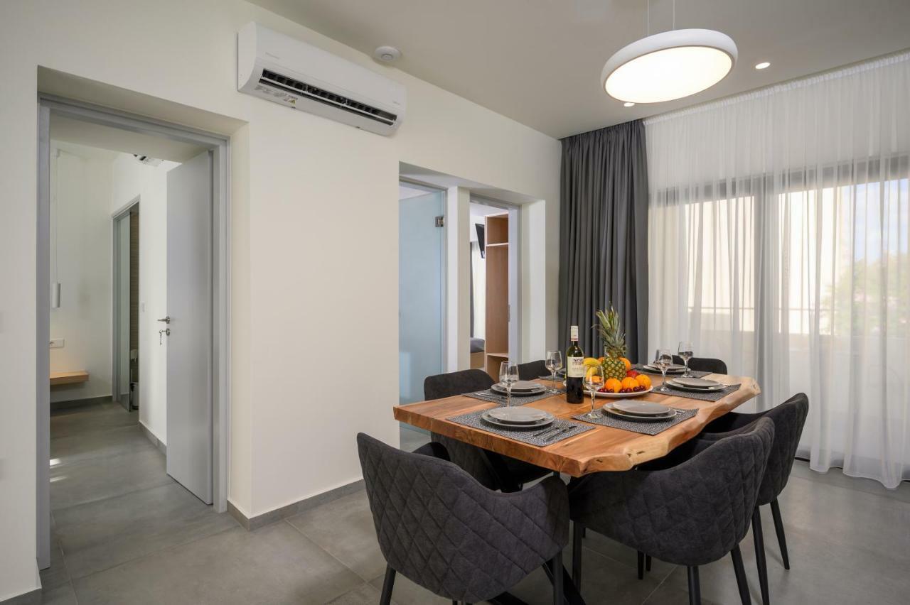 פלטניאס Athina Suites Luxury Suites Near The Sea Platanias מראה חיצוני תמונה